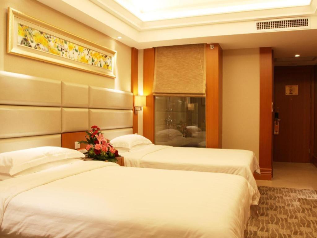 האיקו Golden Sea View Hotel Haikou מראה חיצוני תמונה
